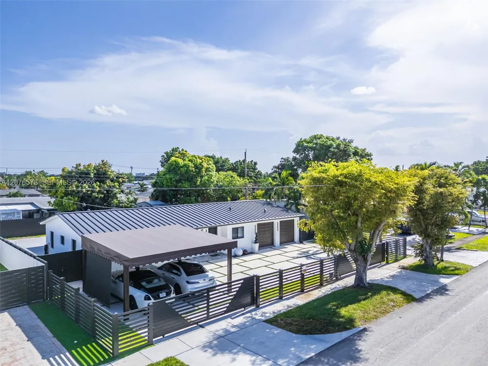 1270 W 64th Ter Hialeah, FL 33012