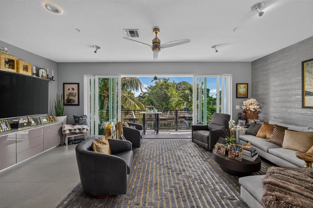 2900 NE 12th Terrace #22 Oakland Park, FL 33334