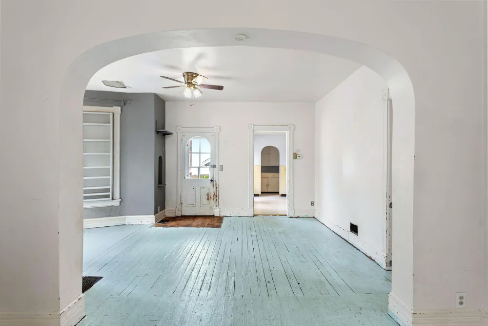 105 Locust Street E Three Oaks Village, MI 49128