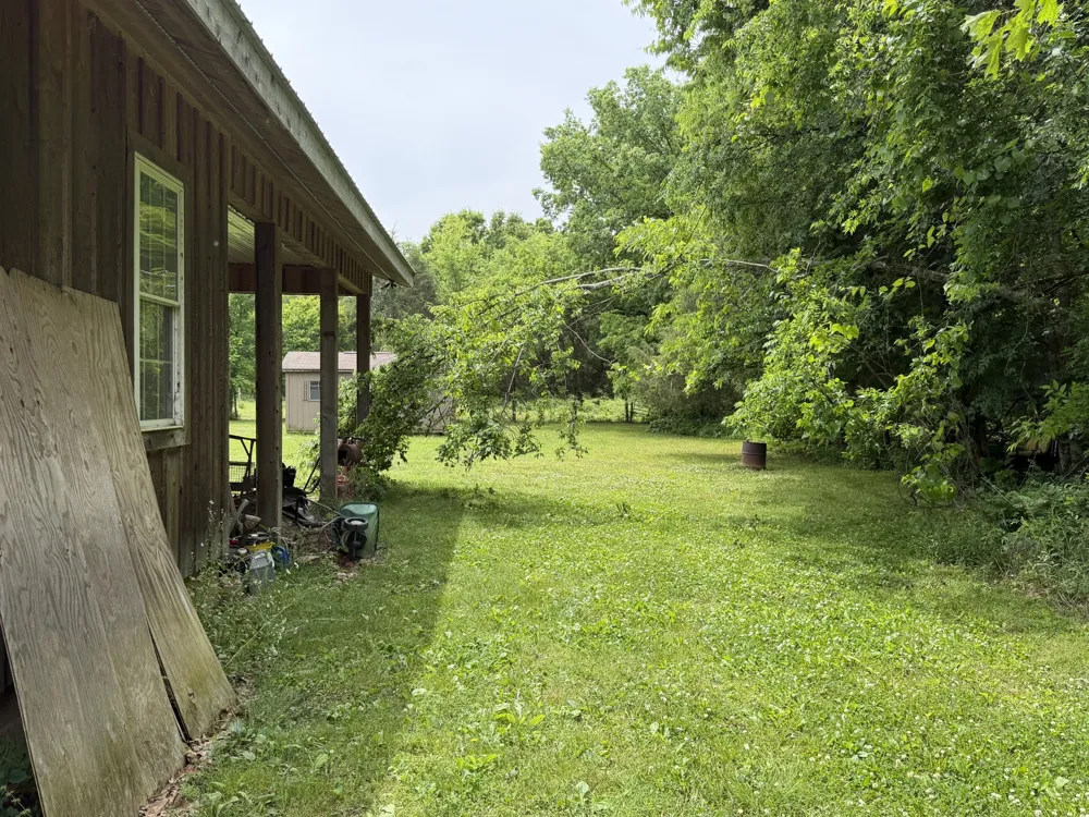 2405 Paul Finley Rd Lewisburg, TN 37091
