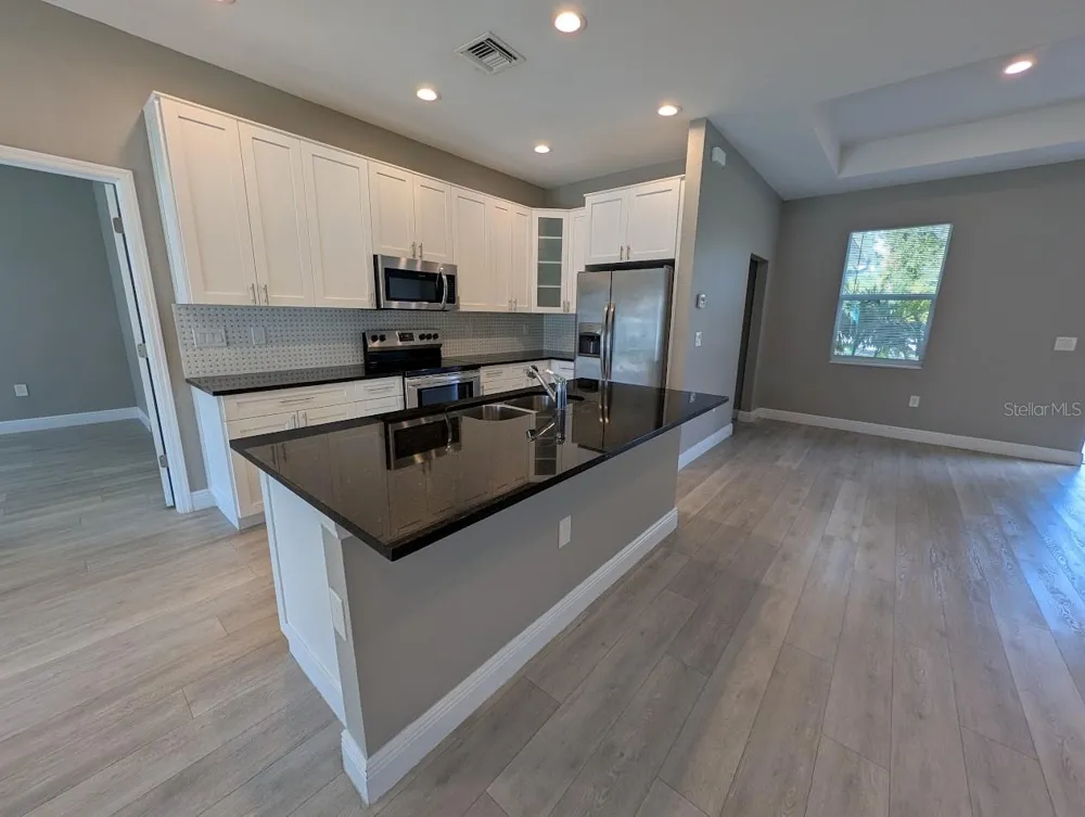 1643 JEANNIN DRIVE North Port, FL 34288