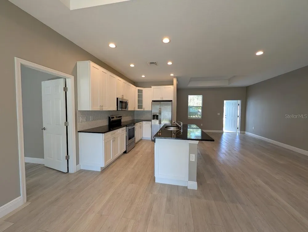 1643 JEANNIN DRIVE North Port, FL 34288