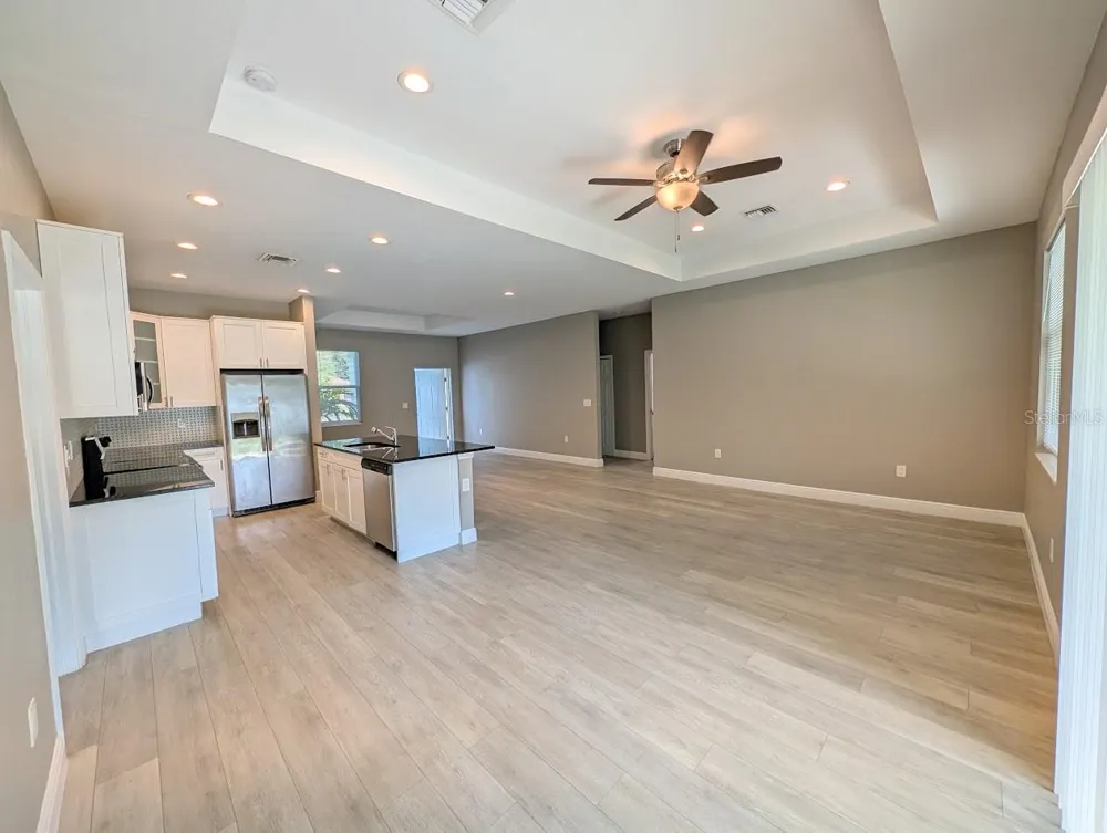 1643 JEANNIN DRIVE North Port, FL 34288