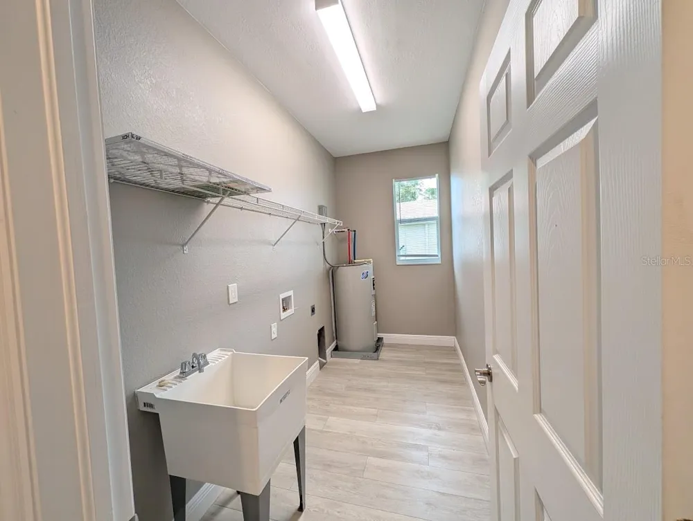 1643 JEANNIN DRIVE North Port, FL 34288