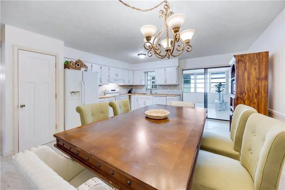 6517 Charter Oaks Circle Columbus, GA 31909