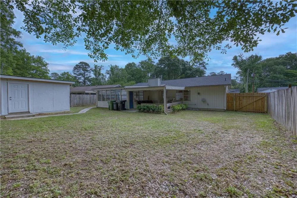 6517 Charter Oaks Circle Columbus, GA 31909
