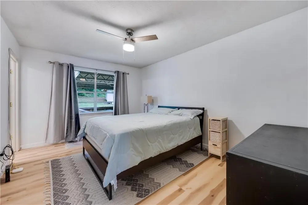 6517 Charter Oaks Circle Columbus, GA 31909