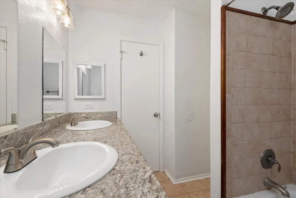 2810 Grants Lake Boulevard #1302 Sugar Land, TX 77479