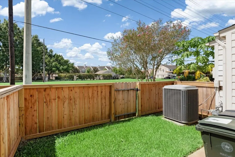 2810 Grants Lake Boulevard #1302 Sugar Land, TX 77479