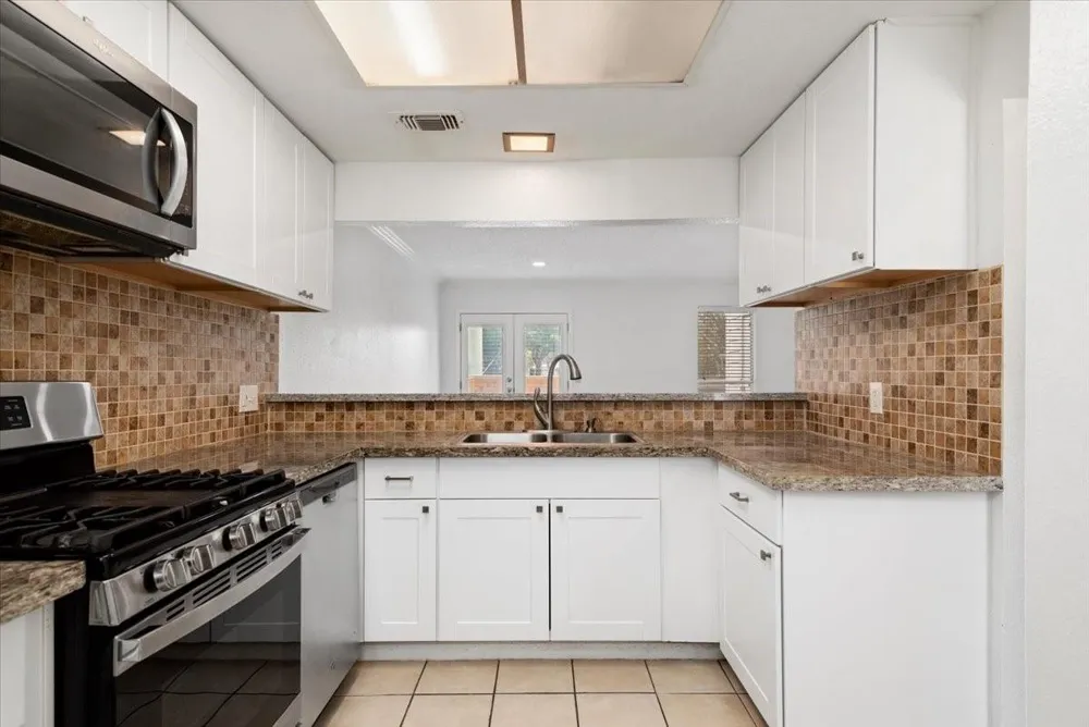 2810 Grants Lake Boulevard #1302 Sugar Land, TX 77479