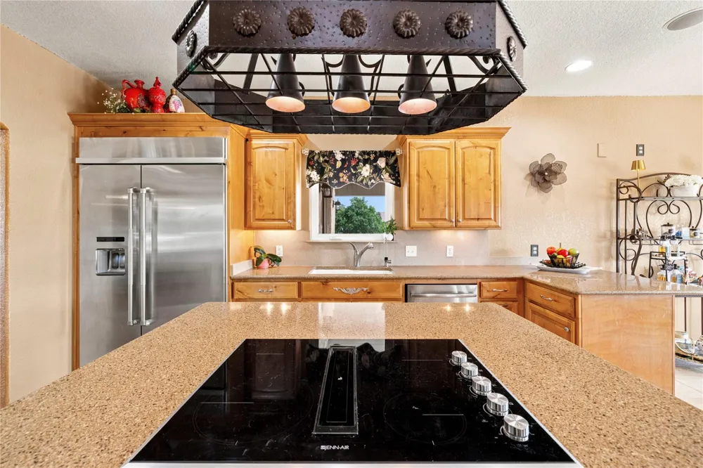 11271 Us Hwy 290 Harper, TX 78631