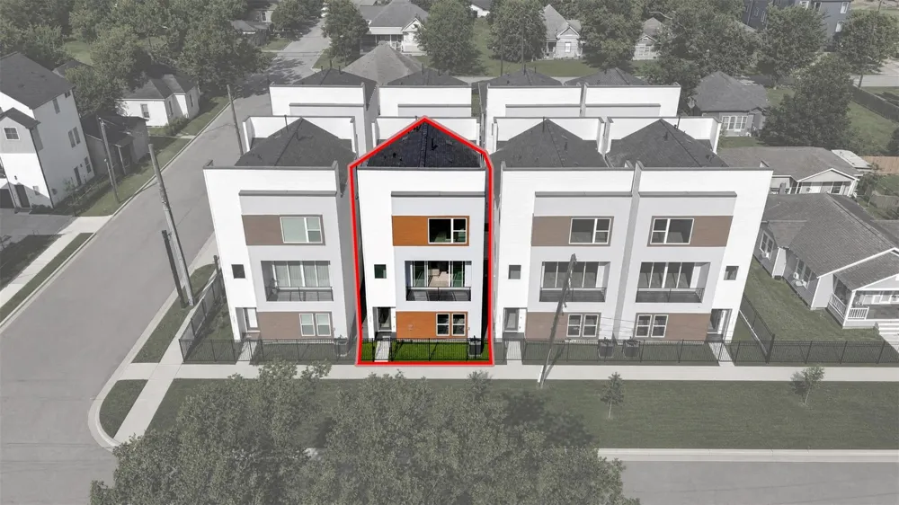 2423 Harrington Street Houston, TX 77026
