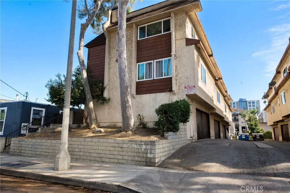 441 W 2nd Los Angeles, CA 90731