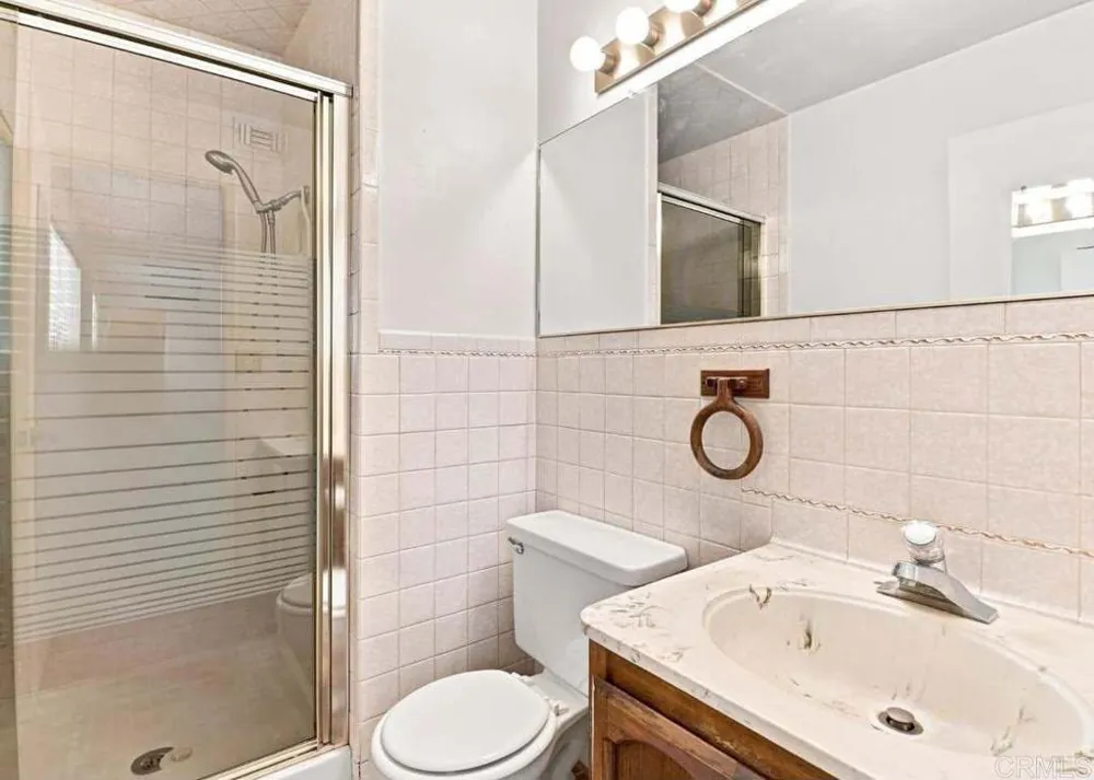 4631 Oakbough Way Carmichael, CA 95608