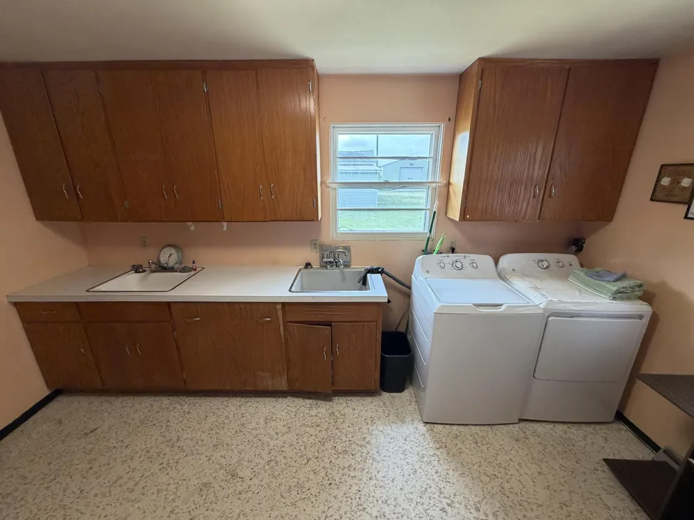 2095 Brettrager Drive Saginaw, MI 48601