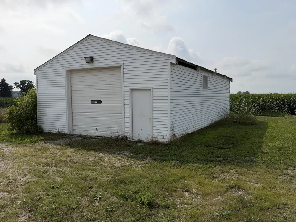 2095 Brettrager Drive Saginaw, MI 48601