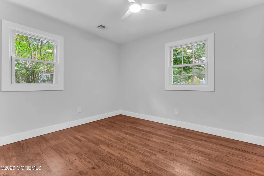 109 Edinburgh Court Toms River, NJ 08757