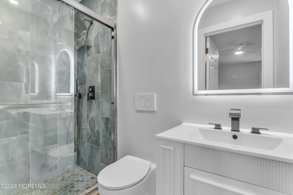 109 Edinburgh Court Toms River, NJ 08757