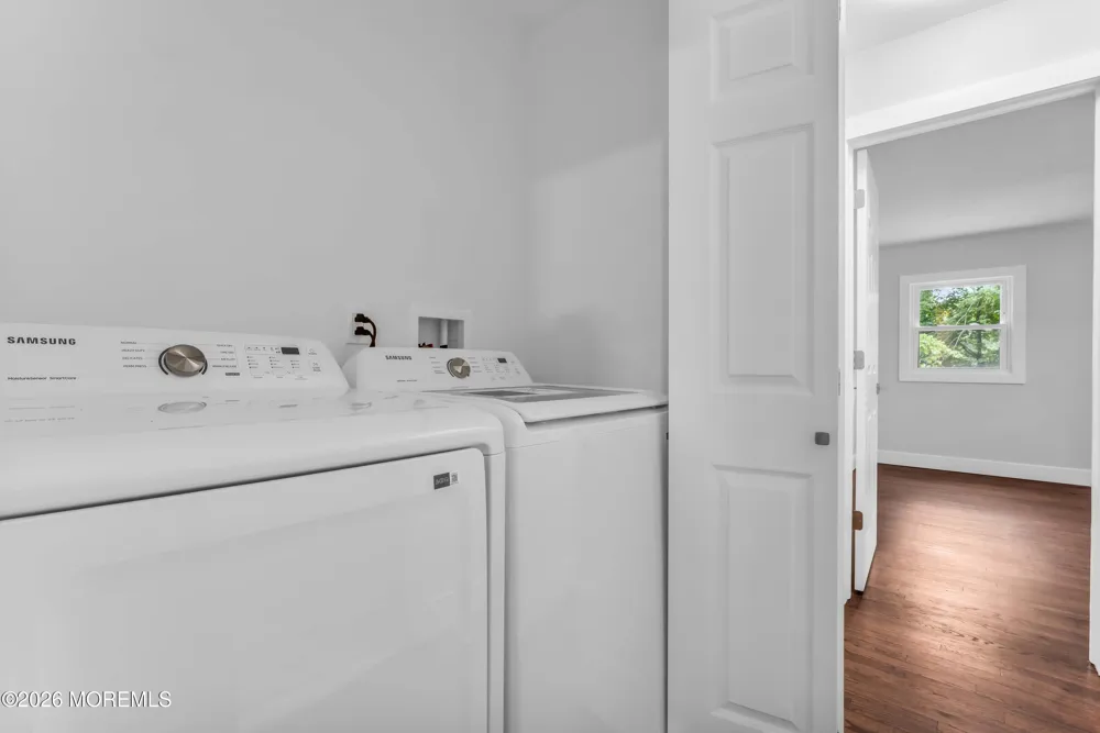 109 Edinburgh Court Toms River, NJ 08757