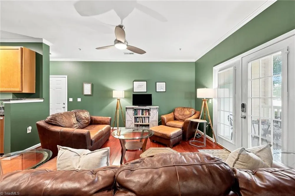 2422 Eagle Creek Court Winston-Salem, NC 27103
