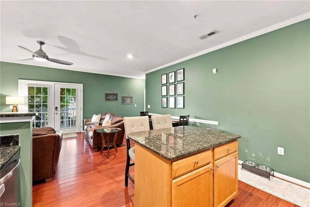2422 Eagle Creek Court Winston-Salem, NC 27103