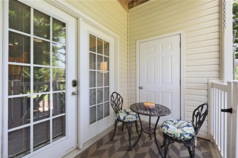 2422 Eagle Creek Court Winston-Salem, NC 27103