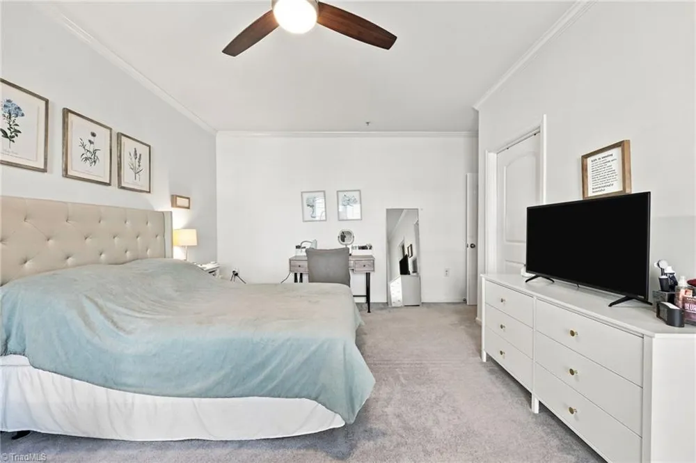 2422 Eagle Creek Court Winston-Salem, NC 27103