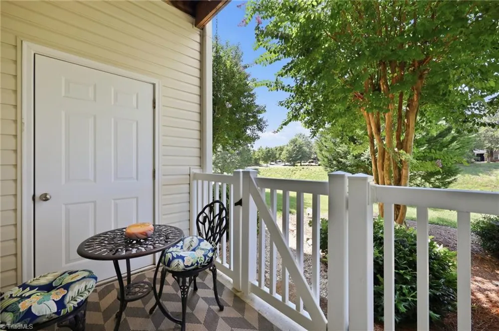2422 Eagle Creek Court Winston-Salem, NC 27103
