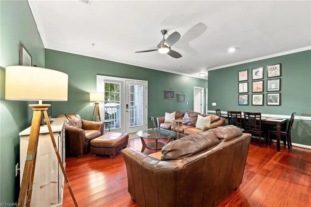 2422 Eagle Creek Court Winston-Salem, NC 27103