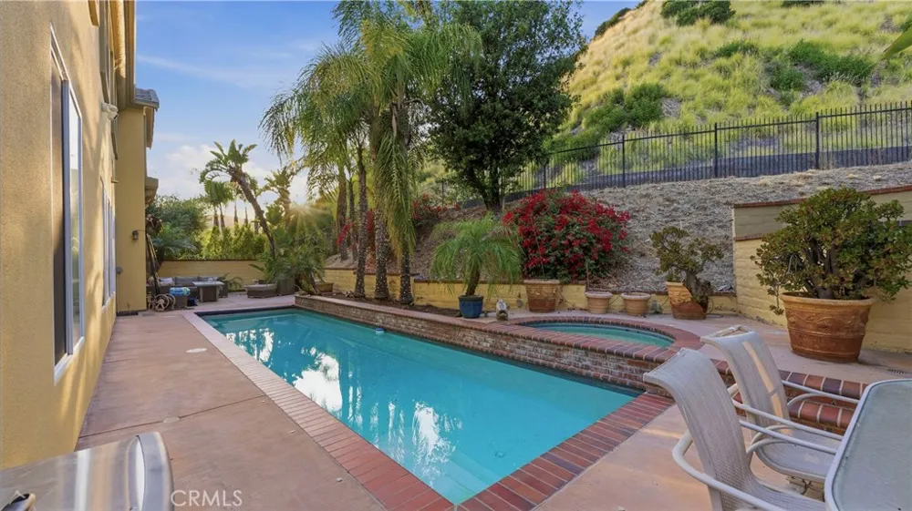 3426 Wedgewood Lane Burbank, CA 91504
