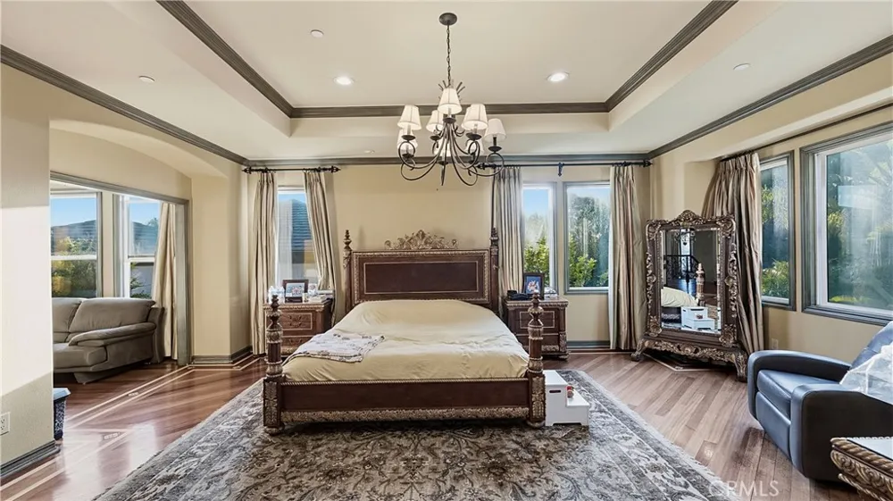 3426 Wedgewood Lane Burbank, CA 91504