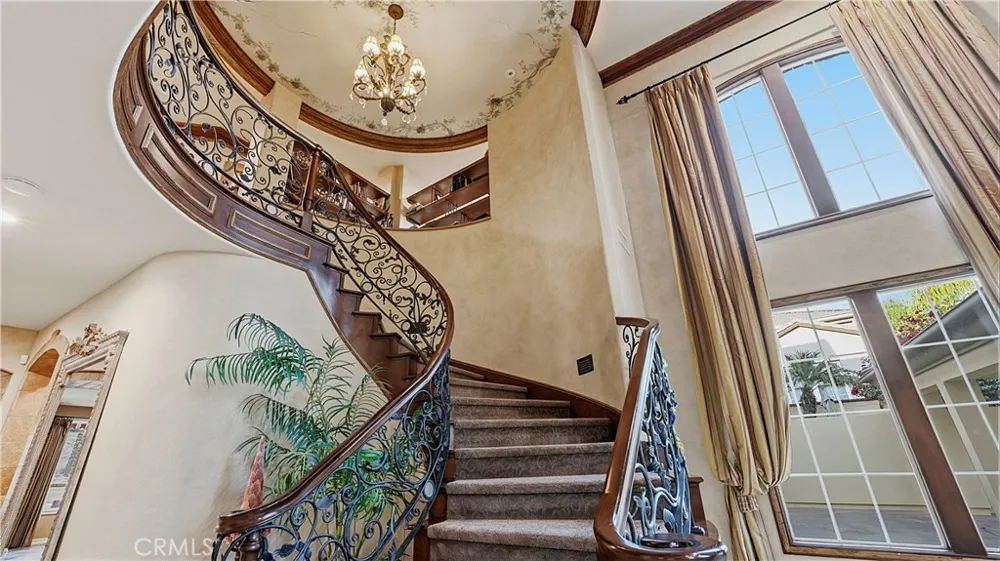 3426 Wedgewood Lane Burbank, CA 91504