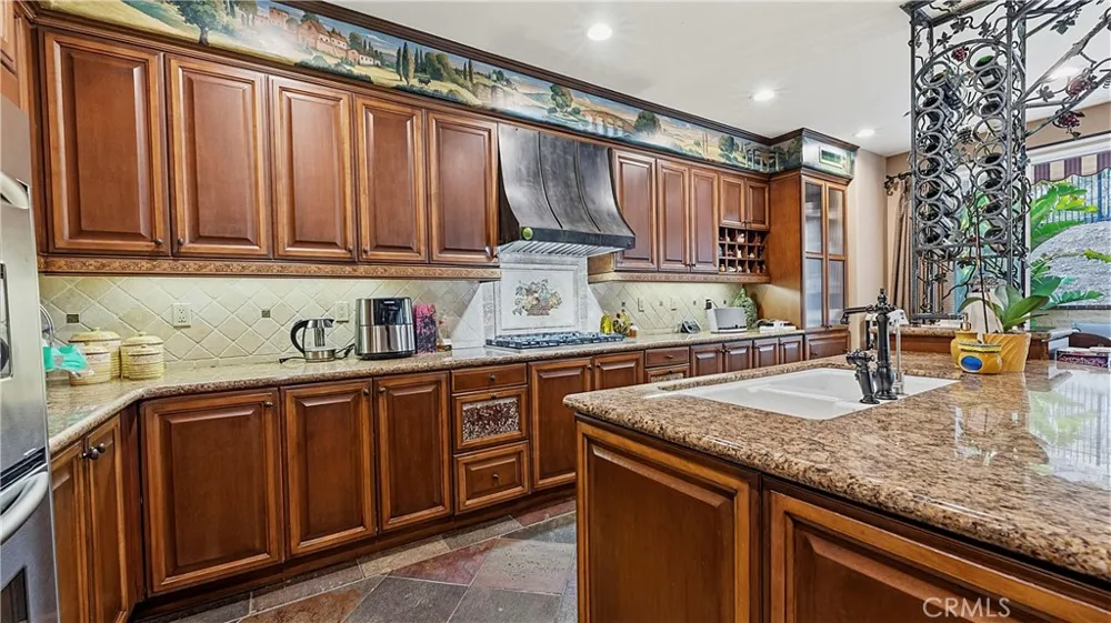 3426 Wedgewood Lane Burbank, CA 91504