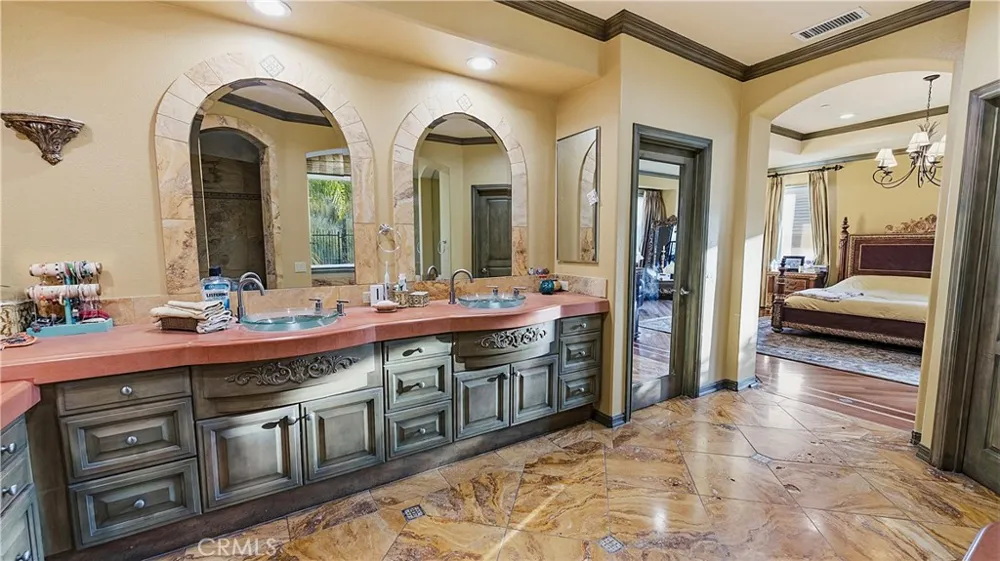 3426 Wedgewood Lane Burbank, CA 91504