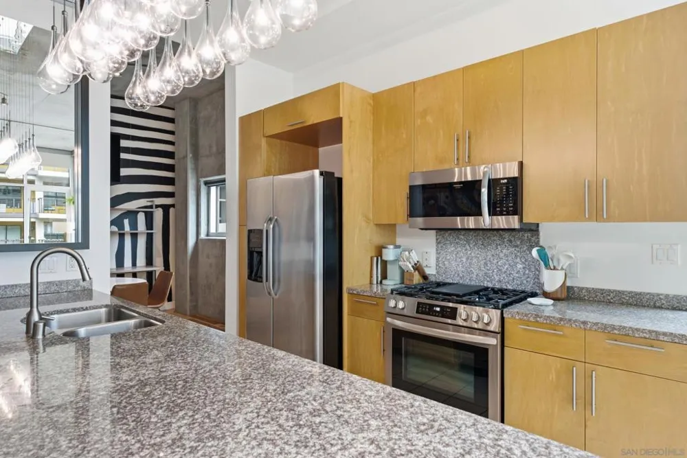 1025 Island Ave #315 San Diego, CA 92101