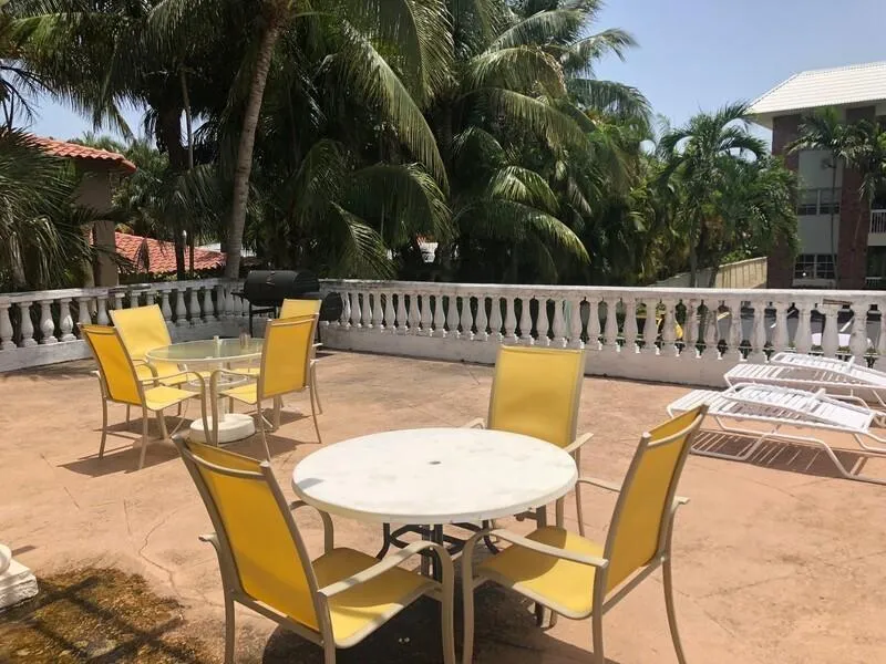 2424 SE 17th Street #103B Fort Lauderdale, FL 33316