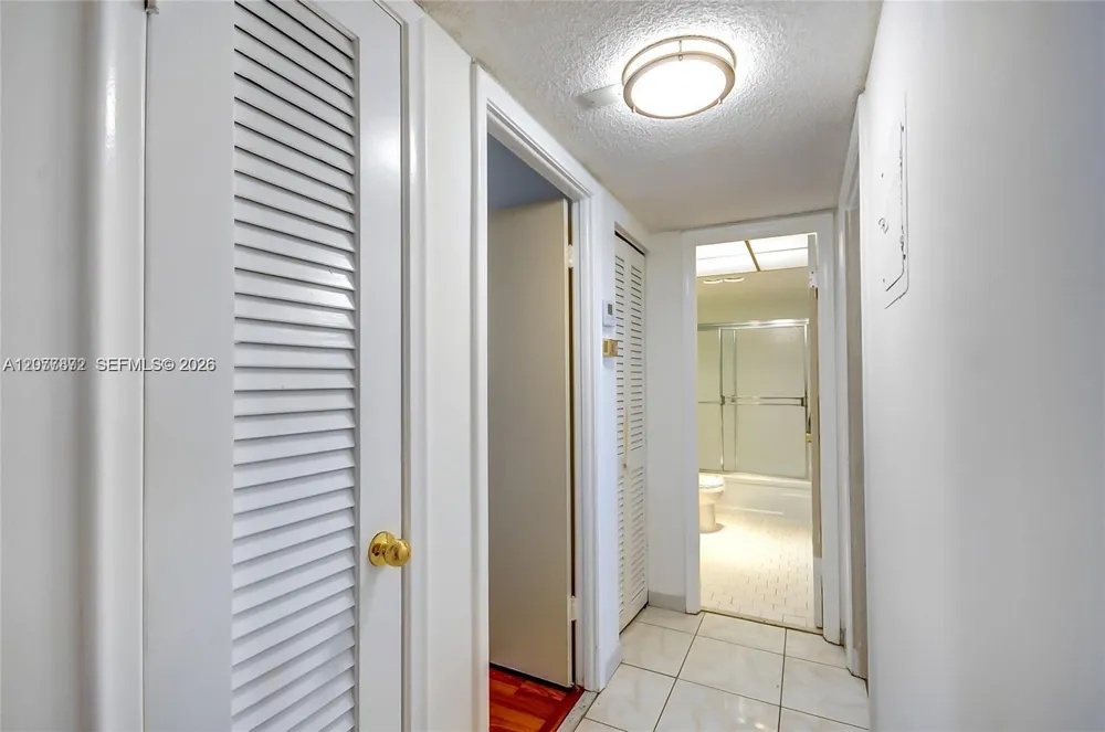 301 NE 14TH #702 Hallandale Beach, FL 33009