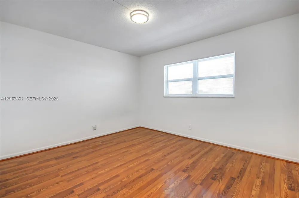 301 NE 14TH #702 Hallandale Beach, FL 33009