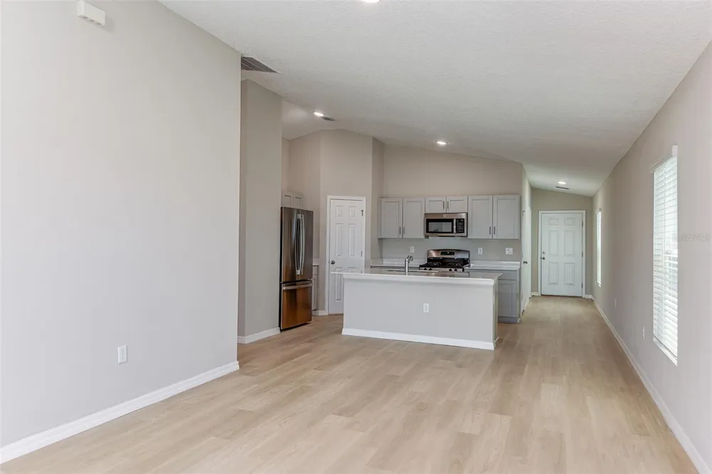 6048 PRAIRIE RUN Haines City, FL 33844