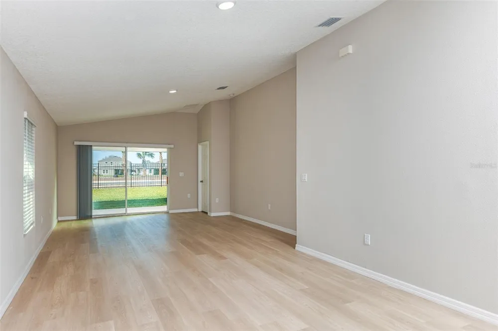 6048 PRAIRIE RUN Haines City, FL 33844