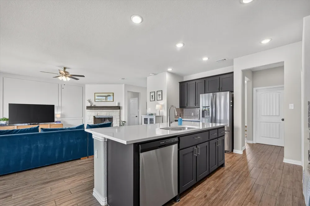 13416 Sage Meadow Circle Sanger, TX 76266