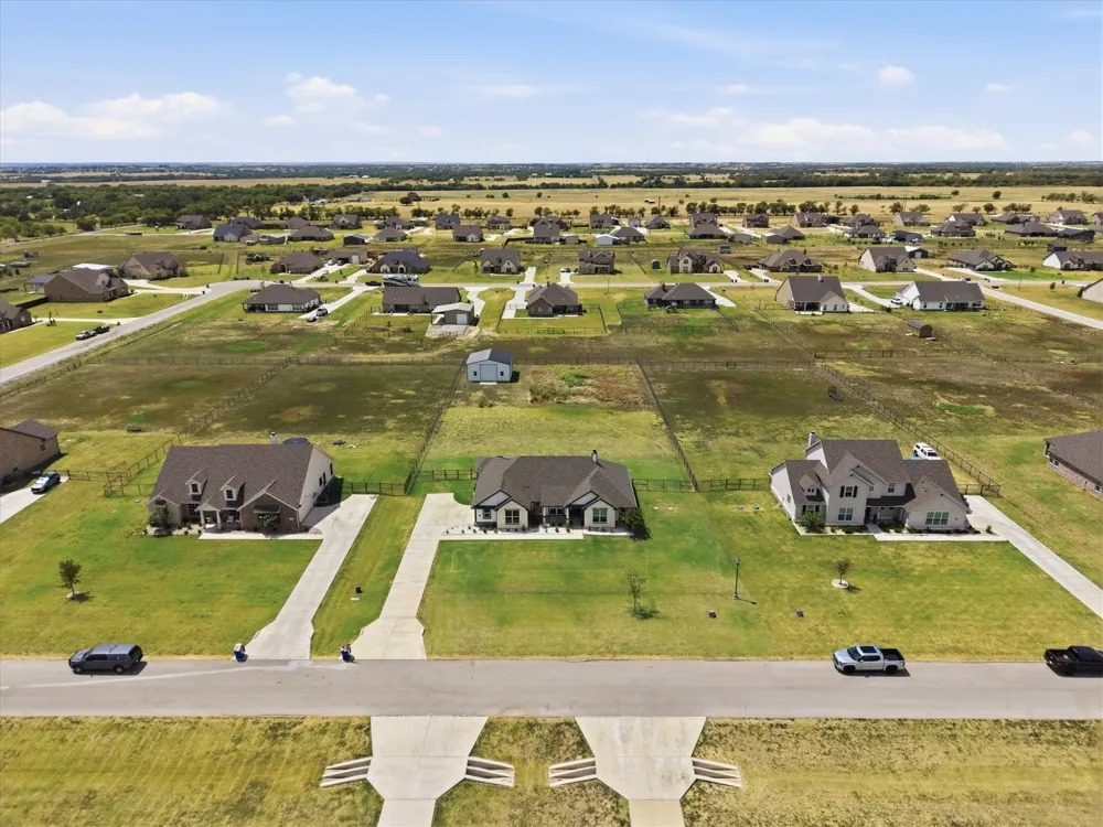 13416 Sage Meadow Circle Sanger, TX 76266