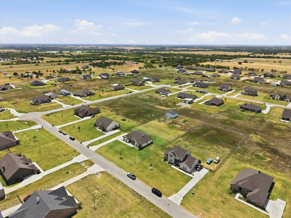 13416 Sage Meadow Circle Sanger, TX 76266