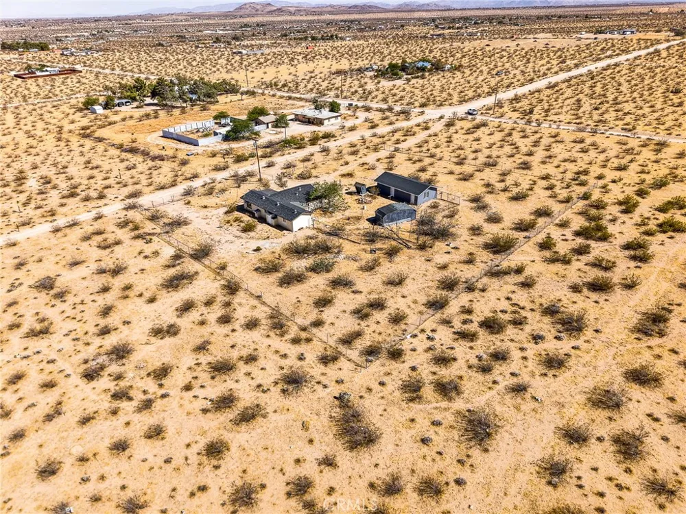 1754 Fortuna Avenue Landers, CA 92285