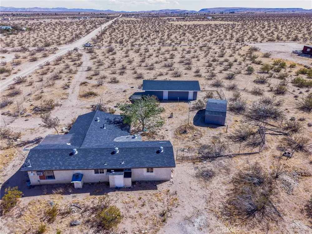 1754 Fortuna Avenue Landers, CA 92285