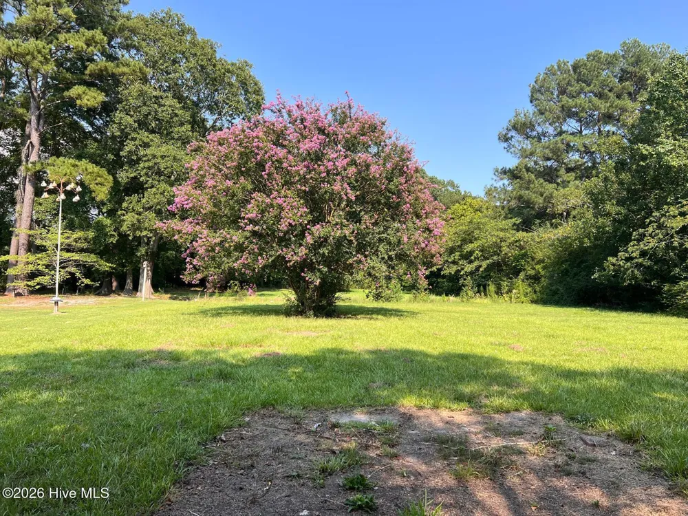 11701 Johns Road Laurinburg, NC 28352