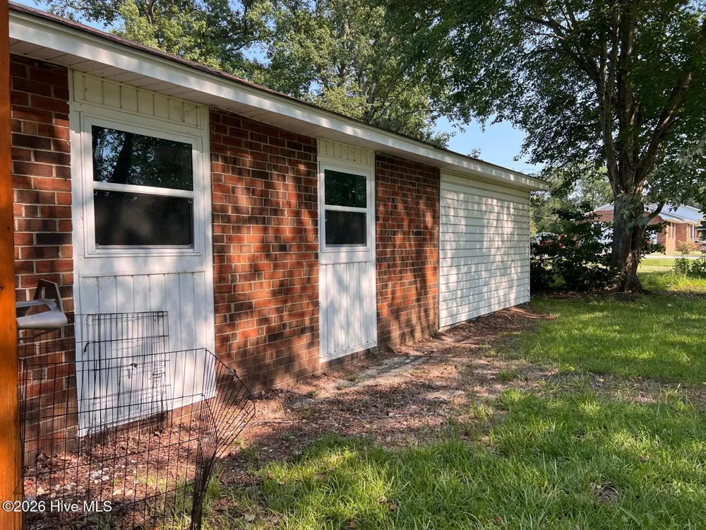 11701 Johns Road Laurinburg, NC 28352