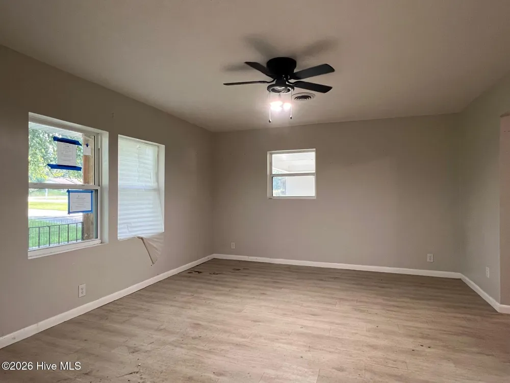 11701 Johns Road Laurinburg, NC 28352