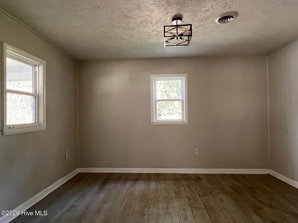 11701 Johns Road Laurinburg, NC 28352