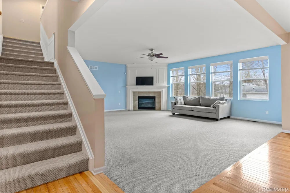 18994 GRANDE VISTA DRIVE Northville Township, MI 48168